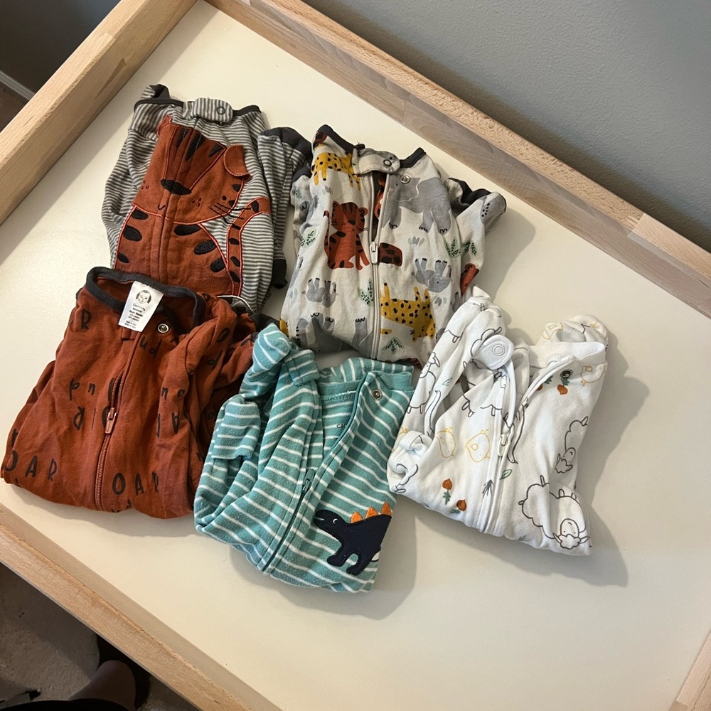 LOT of 5 sleep n play onesies. Infant Boy. Newborn